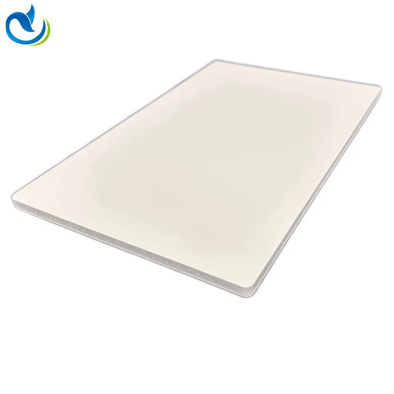 Panel de pared SPC con textura decorativa negra